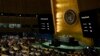 Balakisi bilongi ya bikolo kati na Assemblée générale ya ONU bawuti kopona mokano ya kotelemisa misala mya Russie na Conseil ya makoki ma bomoto, na New York, 7 avril 2022.