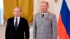 ရုရှားသမ္မတ Vladimir Putin နဲ့ အတူတွေ့ရတဲ့ ဗိုလ်ချုပ်ကြီး Alexander Dvornikov (ယာ)။ (မတ် ၁၇၊ ၂၀၁၆)