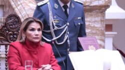 La presidenta interina de Bolivia, Jeanine Áñez, esta mañana en Palacio de Gobierno.